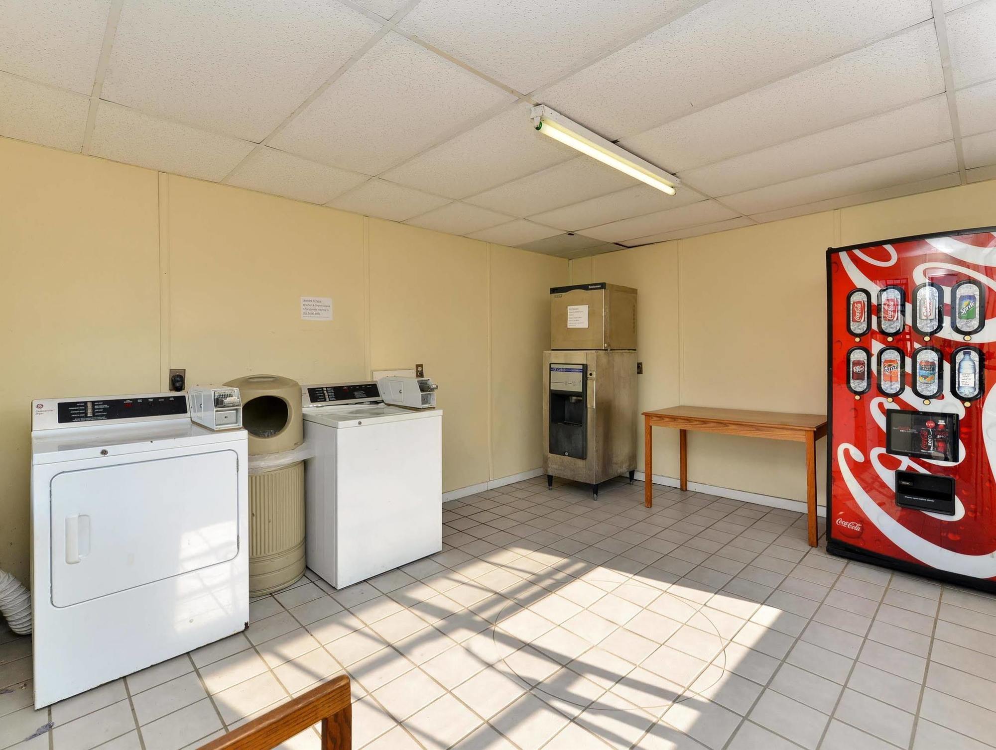Americas Best Value Inn Arkadelphia Exteriör bild